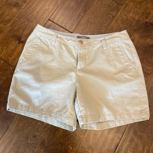 Khaki Shorts~ Natural Reflections ~ Sz 10